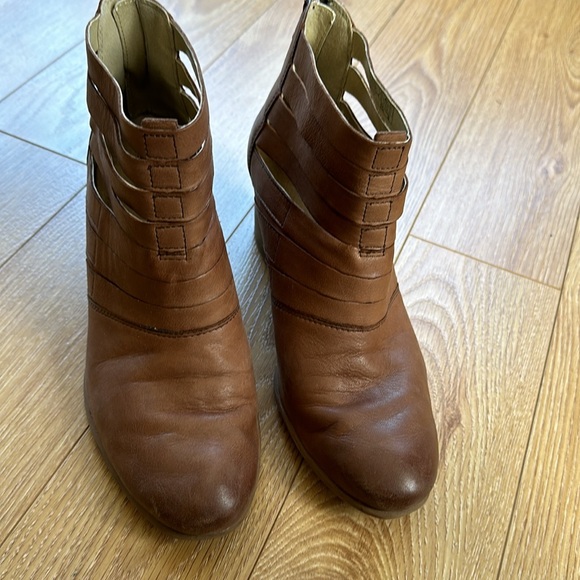 Summer bootie, strappy brown leather, size 40. 3 inch block heel - Picture 2 of 5